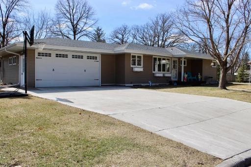 1404 Birch Lane Drive, Thief River Falls, MN 56701