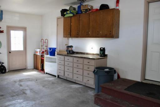 1404 Birch Lane Drive, Thief River Falls, MN 56701