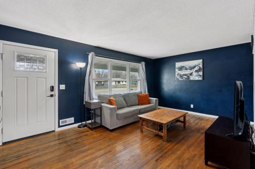 11052 Foley Boulevard NW, Minneapolis, MN 55448