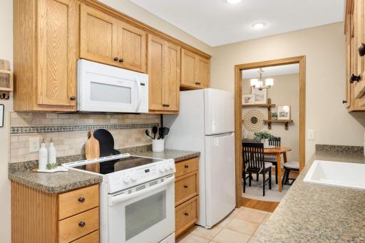 1215 Fairview Lane, Farmington, MN 55024