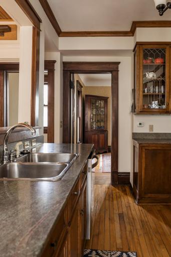 1309 Raymond Avenue, Saint Paul, MN 55108