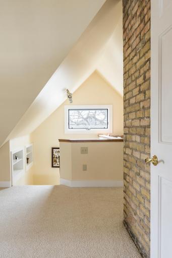 1309 Raymond Avenue, Saint Paul, MN 55108