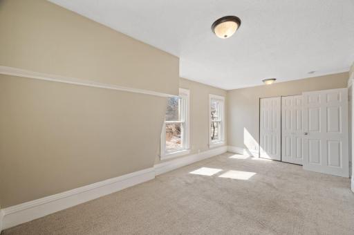 610 22nd Avenue N, Minneapolis, MN 55411