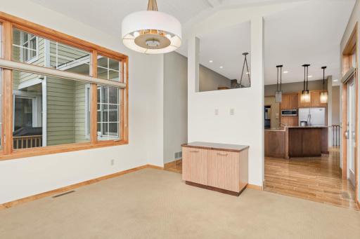 15715 50th Place N, Plymouth, MN 55446