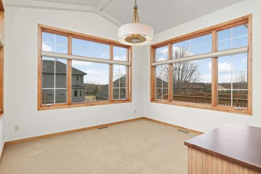 15715 50th Place N, Plymouth, MN 55446