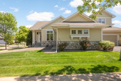 15715 50th Place N, Plymouth, MN 55446