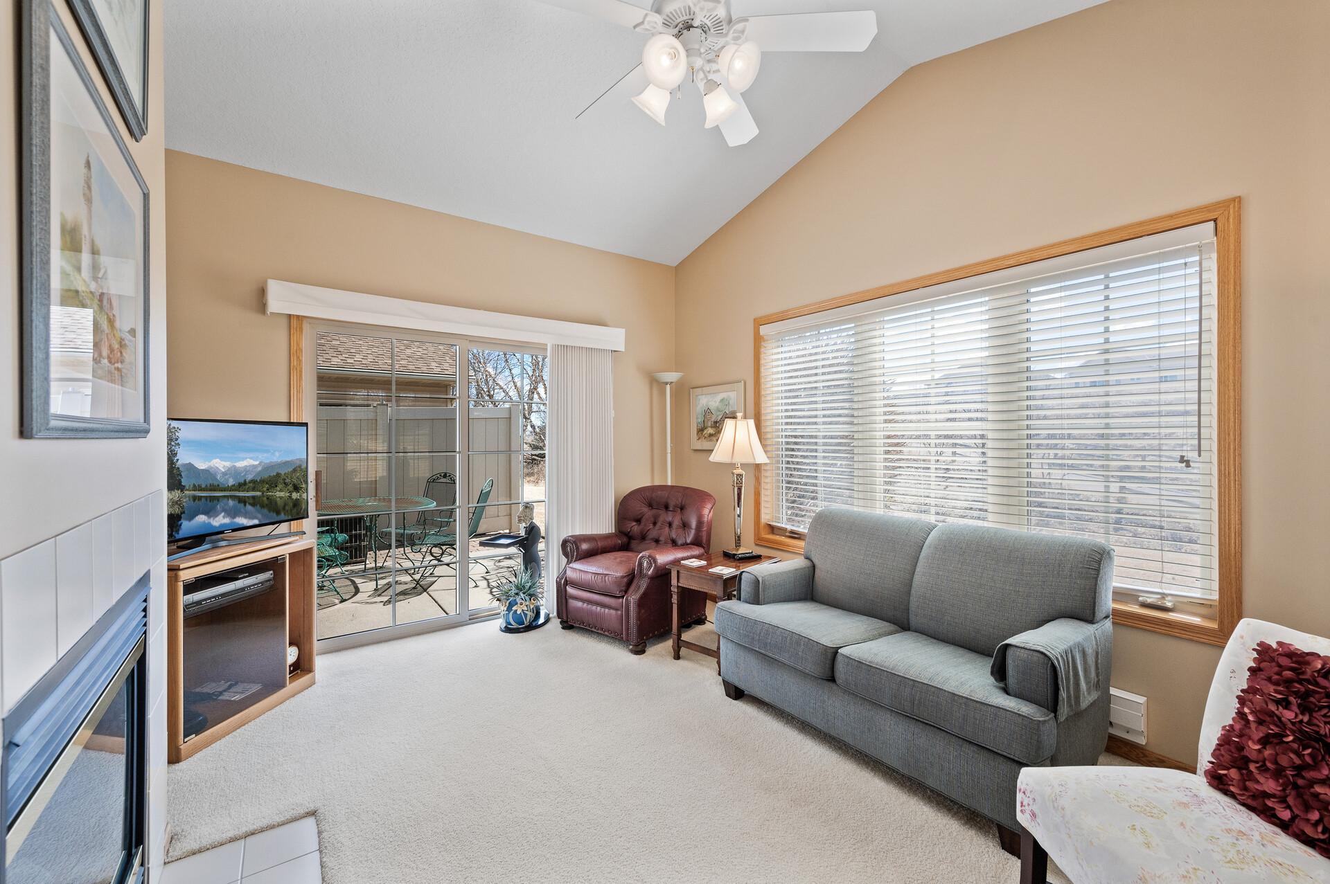 10_1228_Highridge10_mls.jpg