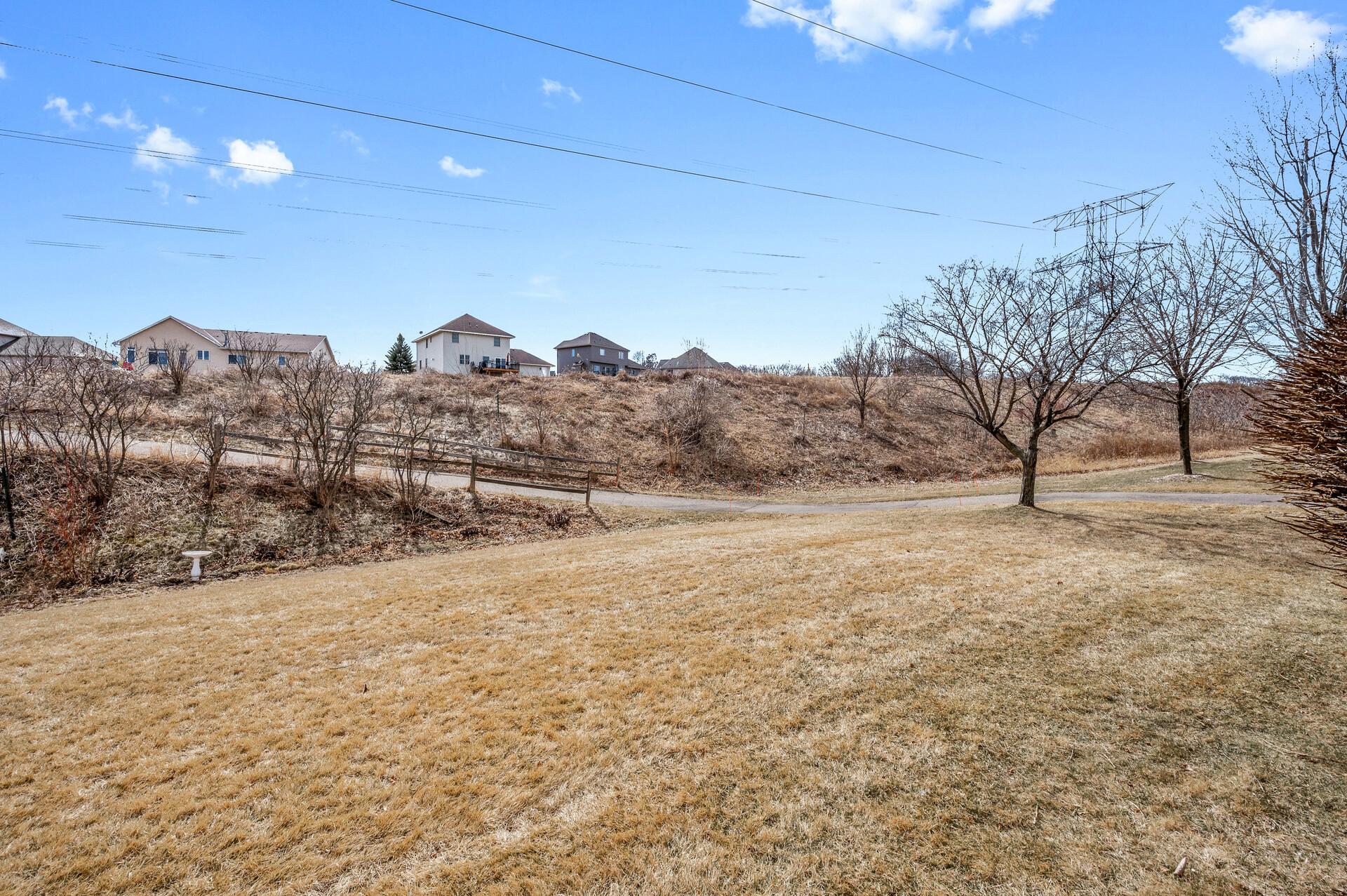 28_1228_Highridge28_mls.jpg