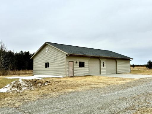 Photo for 58016 County Road 2, Warroad, MN 56763 - Listing #6695121 58016 County Road 2, Warroad, MN 56763