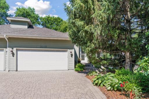 15703 Sussex Drive, Minnetonka, MN 55345