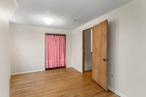 1662 Euclid Street, Saint Paul, MN 55106