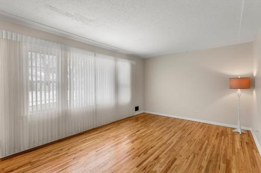 1662 Euclid Street, Saint Paul, MN 55106