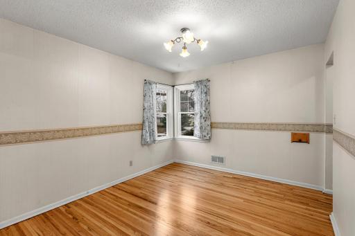 1662 Euclid Street, Saint Paul, MN 55106