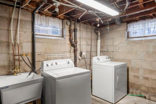 1662 Euclid Street, Saint Paul, MN 55106