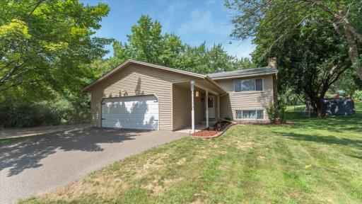 899 123rd Lane NW, Minneapolis, MN 55448