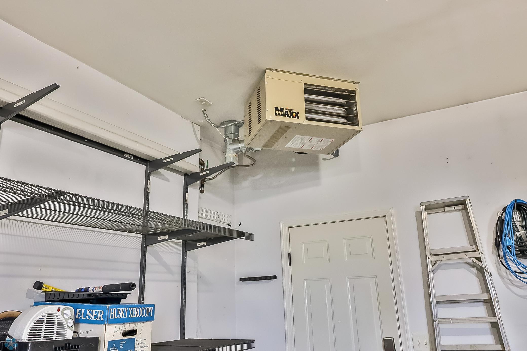Heated garge