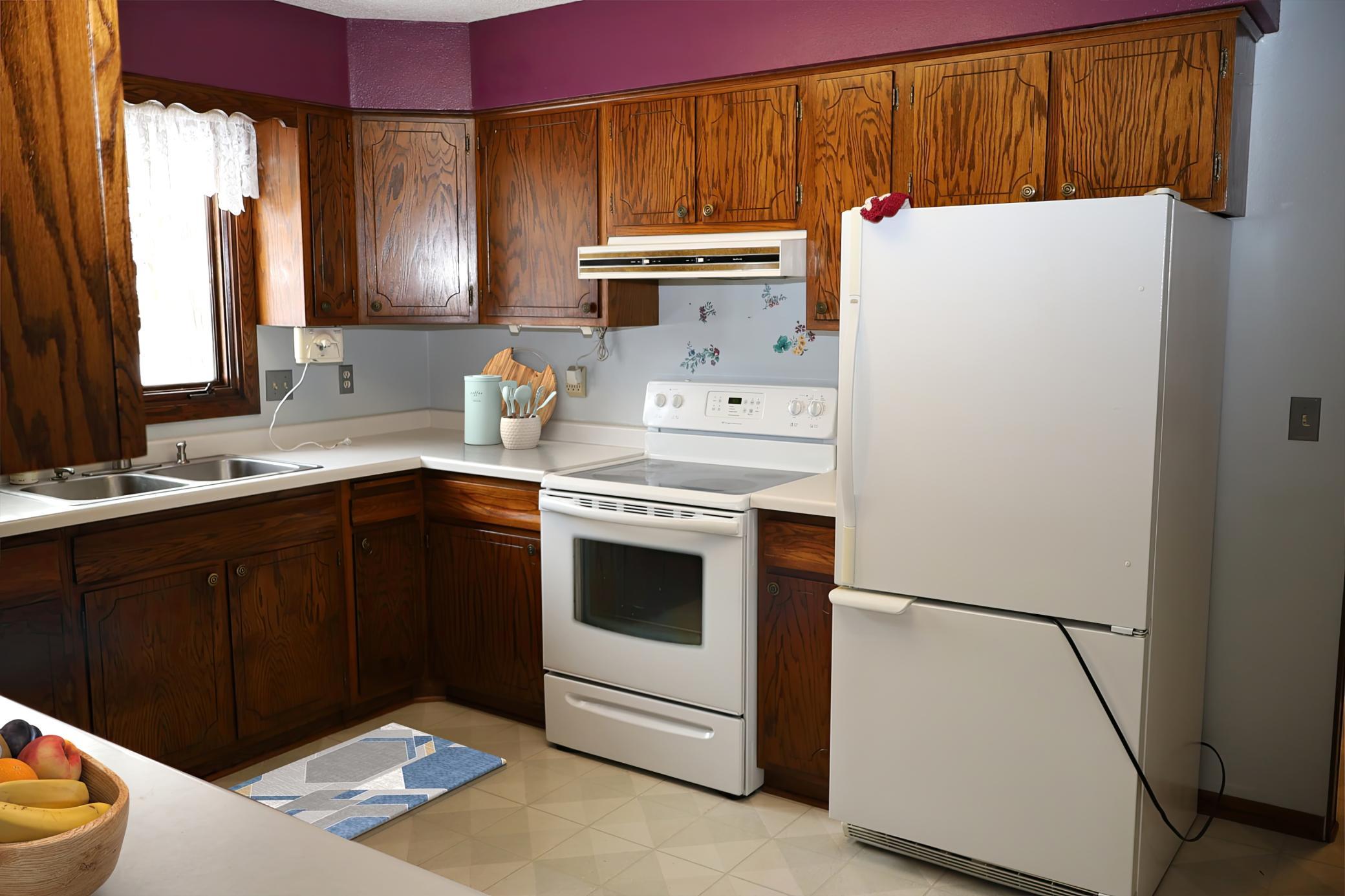1 Kitchen large.jpg