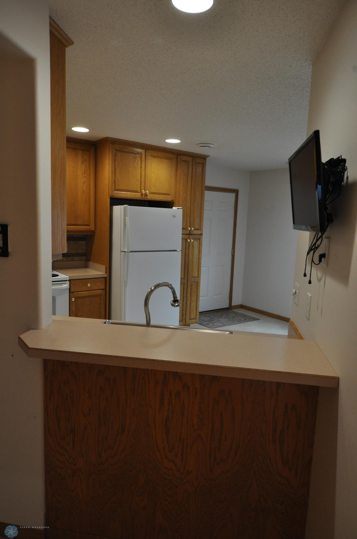 Kitchen to Dining Room pass through