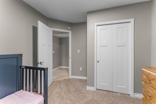 3239 Hillside Court, Saint Paul, MN 55121