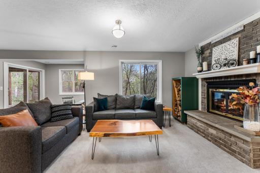 3239 Hillside Court, Saint Paul, MN 55121