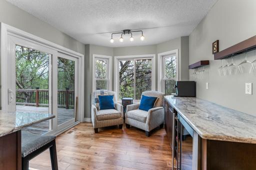 3239 Hillside Court, Saint Paul, MN 55121