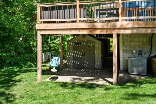 3239 Hillside Court, Saint Paul, MN 55121