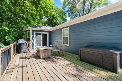 3239 Hillside Court, Saint Paul, MN 55121