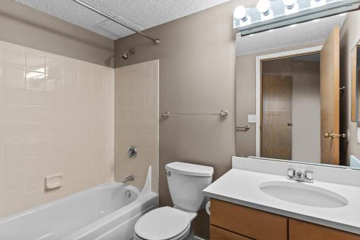 78 10th Street E, 1410, Saint Paul, MN 55101