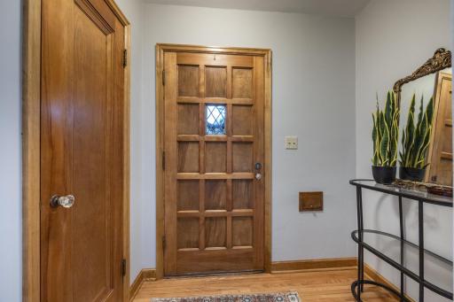 218 8 1/2 Avenue NW, Rochester, MN 55901