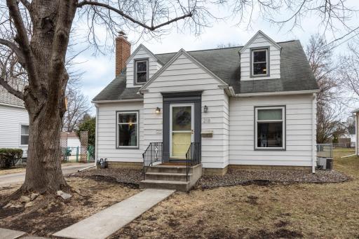 218 8 1/2 Avenue NW, Rochester, MN 55901