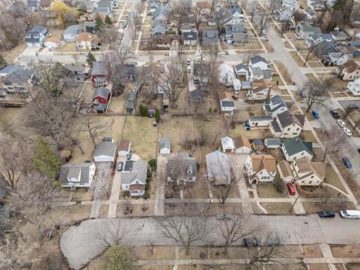 218 8 1/2 Avenue NW, Rochester, MN 55901