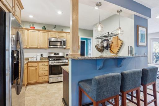 559 Lexington Parkway S, Saint Paul, MN 55116