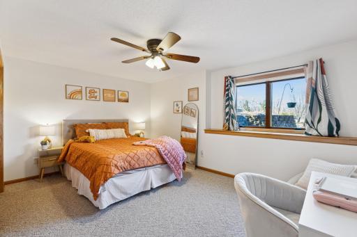 There are 3 large bedrooms in the lower level. So pretty!