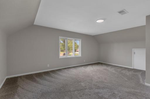 218 1st Avenue NW, Clara City, MN 56222