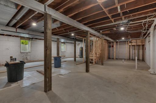 New Basement! 8 ft ceilings and 1105 sq ft ready to be finished