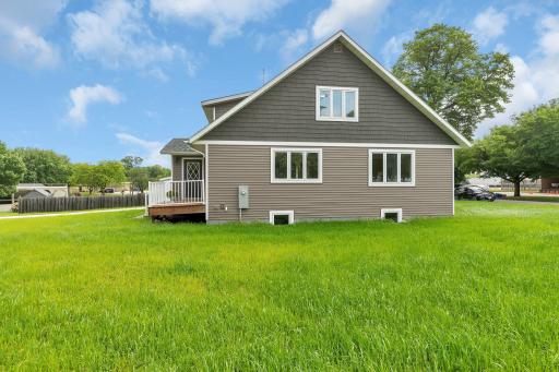 218 1st Avenue NW, Clara City, MN 56222