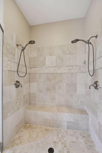 11075 Oak Shore Trail, Delano, MN 55328