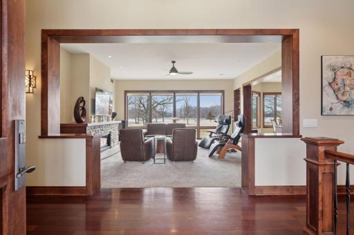 11075 Oak Shore Trail, Delano, MN 55328