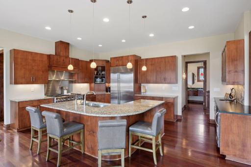 11075 Oak Shore Trail, Delano, MN 55328