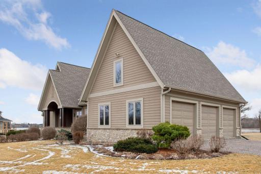 11075 Oak Shore Trail, Delano, MN 55328