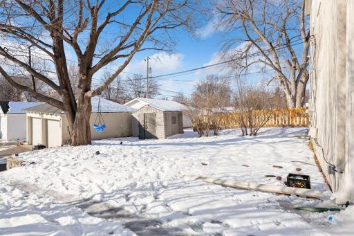 Minneapolis, MN 55412