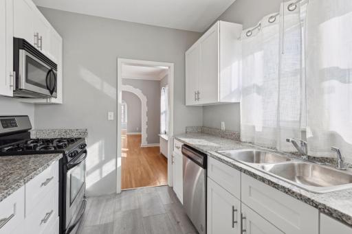 Minneapolis, MN 55412