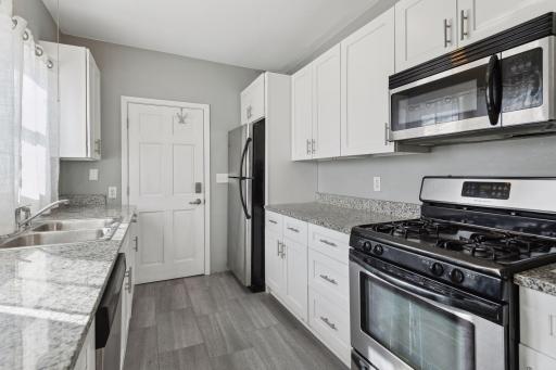 Minneapolis, MN 55412