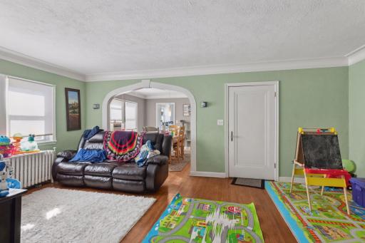 Minneapolis, MN 55412