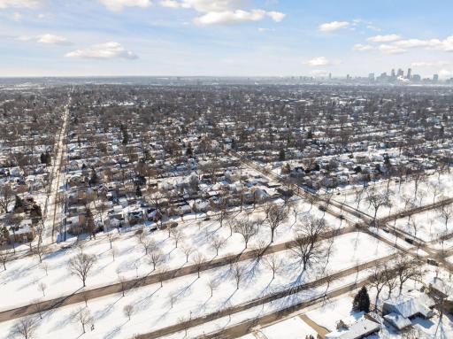 Minneapolis, MN 55412