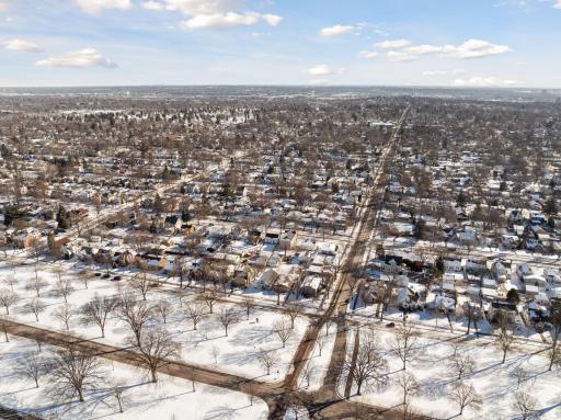 Minneapolis, MN 55412