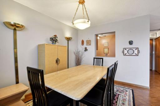 1425 W 28th Street, 321, Minneapolis, MN 55408