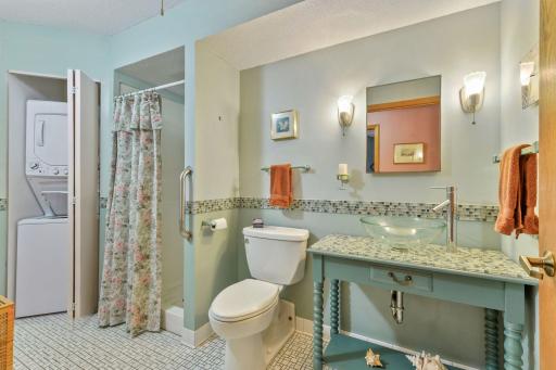 1425 W 28th Street, 321, Minneapolis, MN 55408