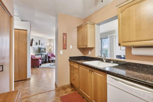 1425 W 28th Street, 321, Minneapolis, MN 55408
