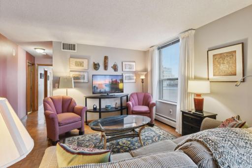 1425 W 28th Street, 321, Minneapolis, MN 55408